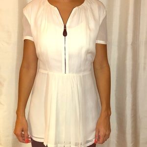 Women’s size M brand new Burberry shirt